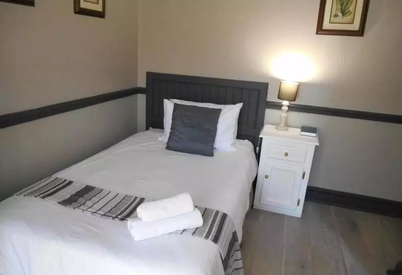 Fotos del hotel Oakwood Lodge:  24