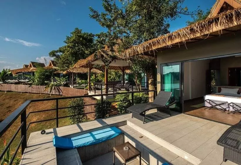 Fotos del hotel The Sanctuary Nam Ngum Beach Resort:  8