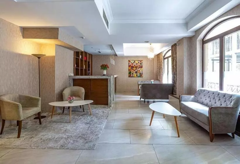 Fotos del hotel Opera Tbilisi Old Art Boutique:  3