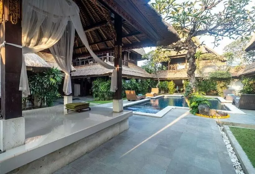 Fotos del hotel Radiant Jepun Villa:  18