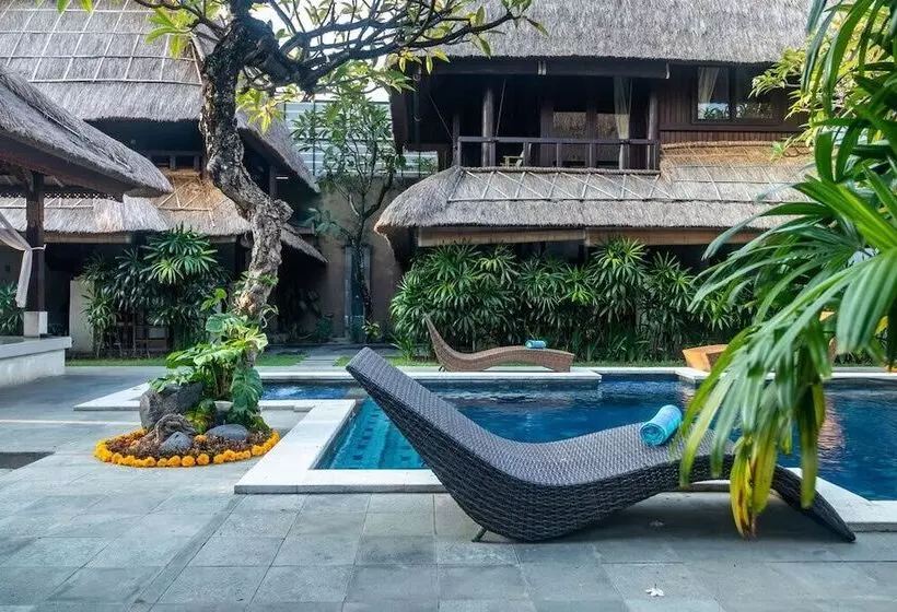 Fotos del hotel Radiant Jepun Villa:  15