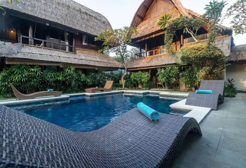 Fotos del hotel Radiant Jepun Villa:  8