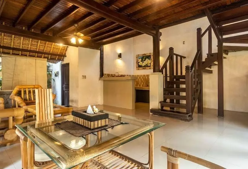 Fotos del hotel Radiant Jepun Villa:  17