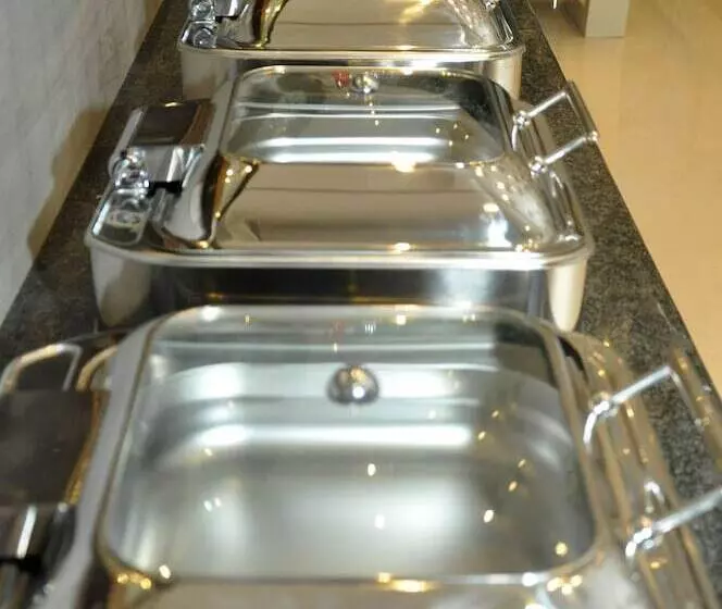 Fotos del hotel Chandra Imperial:  10