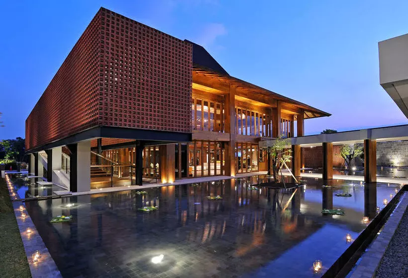 Djoglo Luxury Bungalow