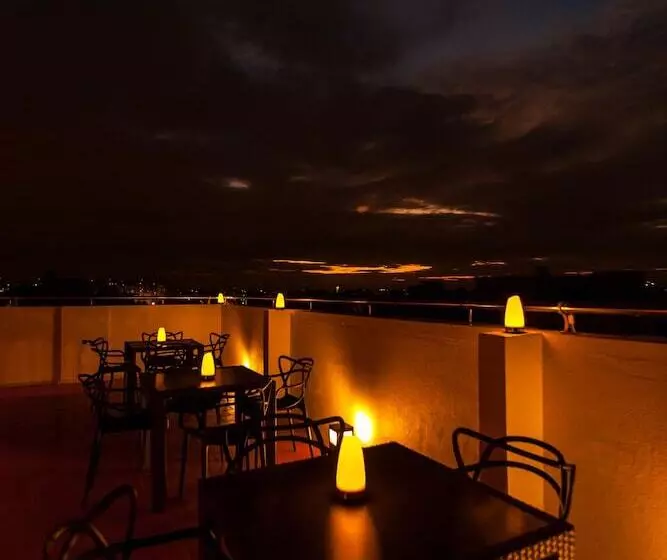 Fotos del hotel Northern Suitesi @ E Block:  4
