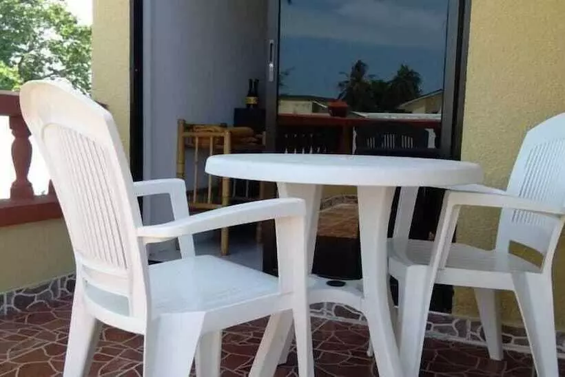 Fotos del hotel Island Cottage:  5