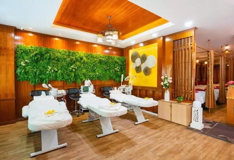 Fotos del hotel Araya Beach  Patong:  25