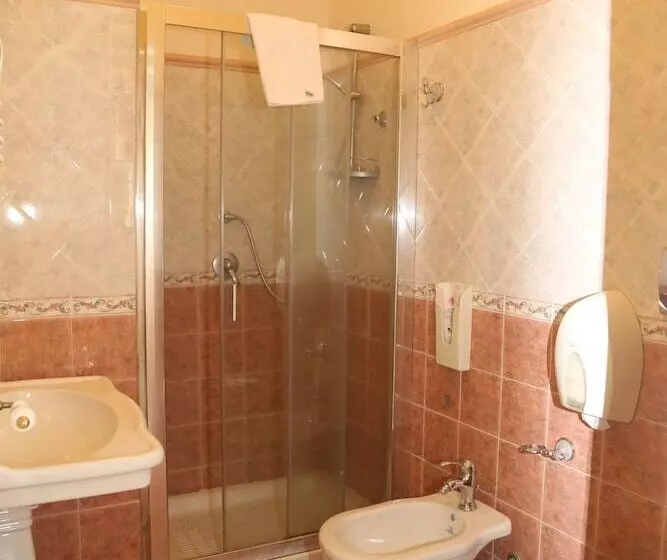 Fotos del hotel Nuovo Hotel Sangiuliano:  5