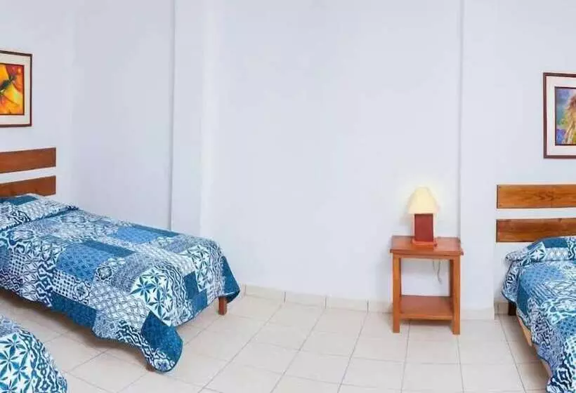 Fotos del hotel Cocos Inn:  23