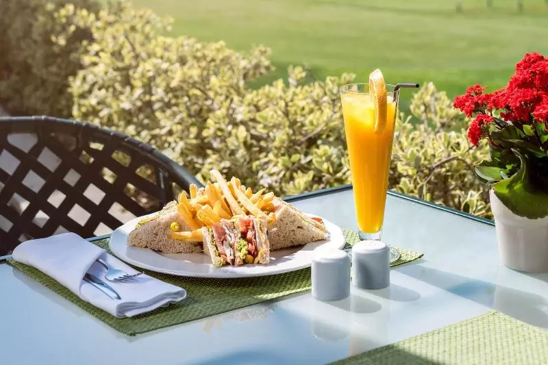 Fotos del hotel Pine Cliffs Ocean Suites, A Luxury Collection Resort & Spa, Algarve:  5