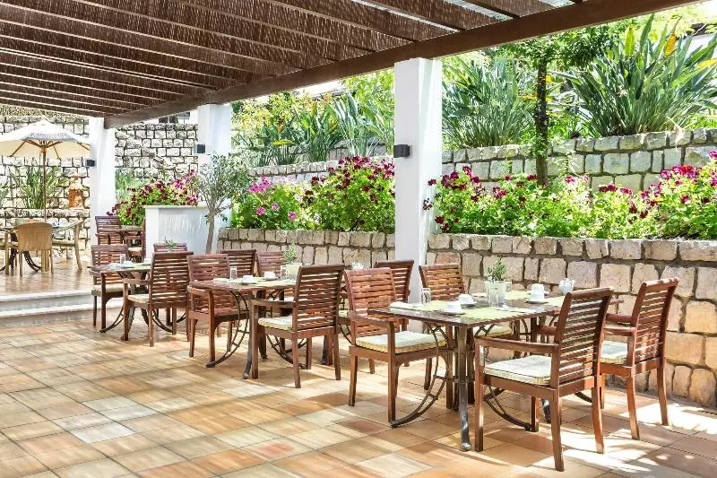 Fotos del hotel Pine Cliffs Ocean Suites, A Luxury Collection Resort & Spa, Algarve:  11