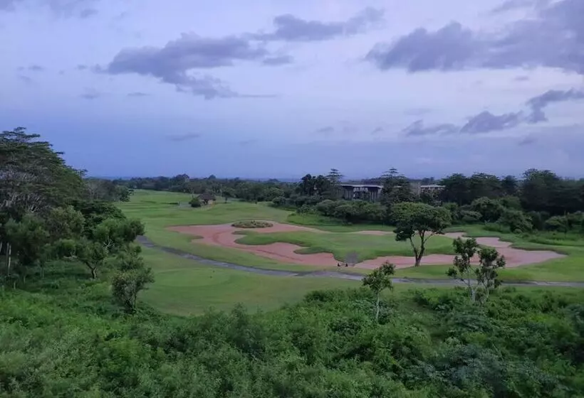 Fotos del hotel Swissbelresort Pecatu:  11