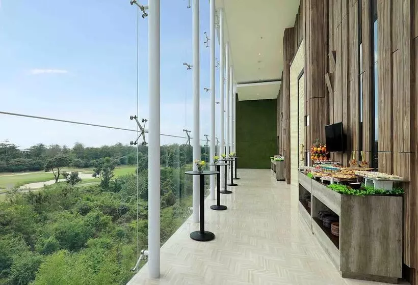 Fotos del hotel Swissbelresort Pecatu:  17