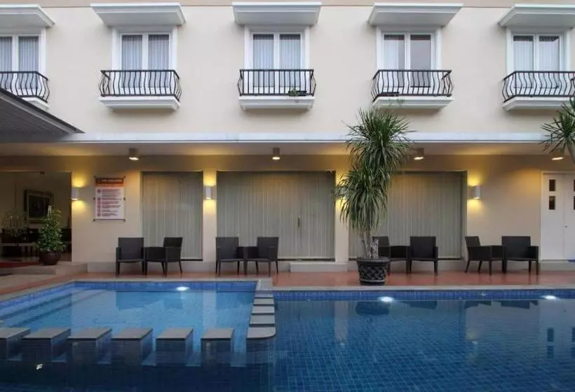 Fotos del hotel Emersia Malioboro:  16