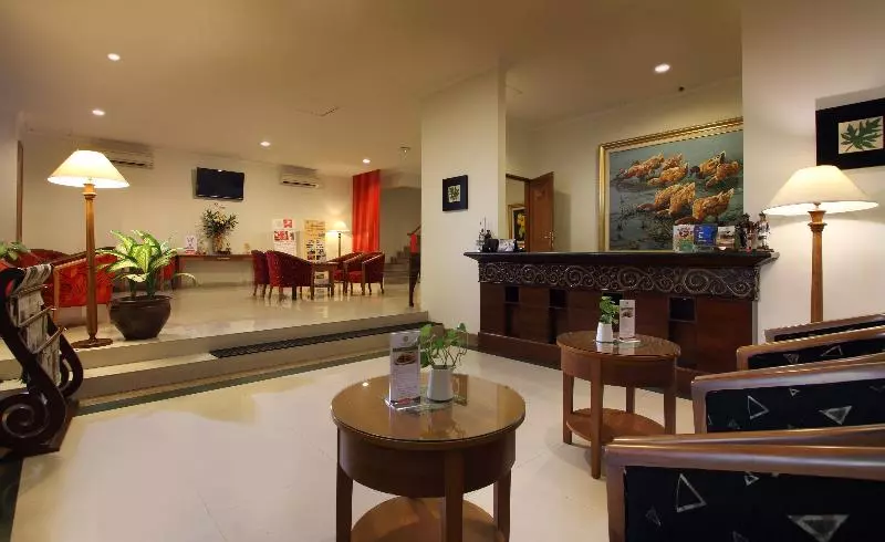 Fotos del hotel Emersia Malioboro:  3