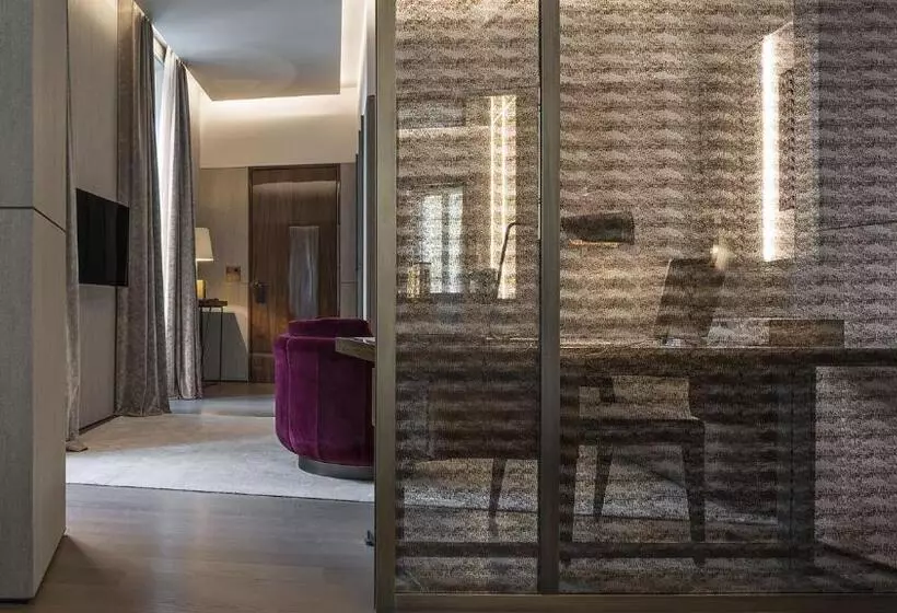 Fotos del hotel Fendi Private Suites:  23