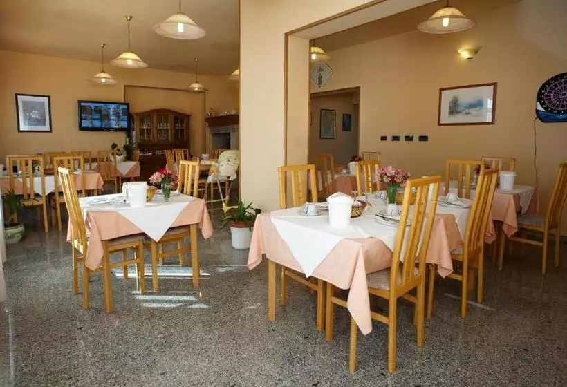 Fotos del hotel Pansion Valbruna:  10