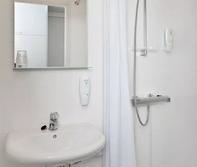 Fotos del hotel Li Nuuksio:  15