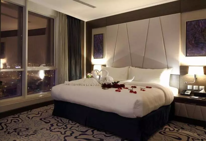Fotos del hotel Swiss International Royal Hotel Riyadh:  8