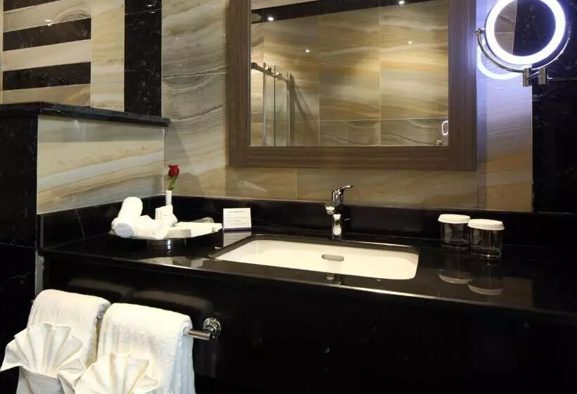 Fotos del hotel Swiss International Royal Hotel Riyadh:  16