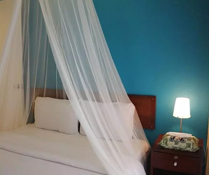 Fotos del hotel Sun Villa Beachfront Resort & Spa:  18