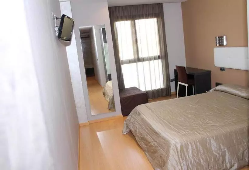 Fotos del hotel Ciutat D Amposta:  9