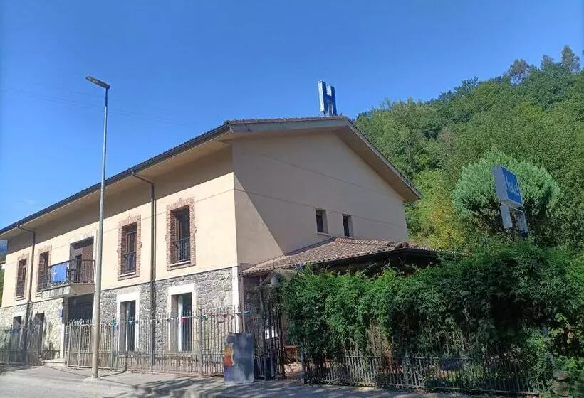 Fotos del hotel Ribera Del Chicu:  5