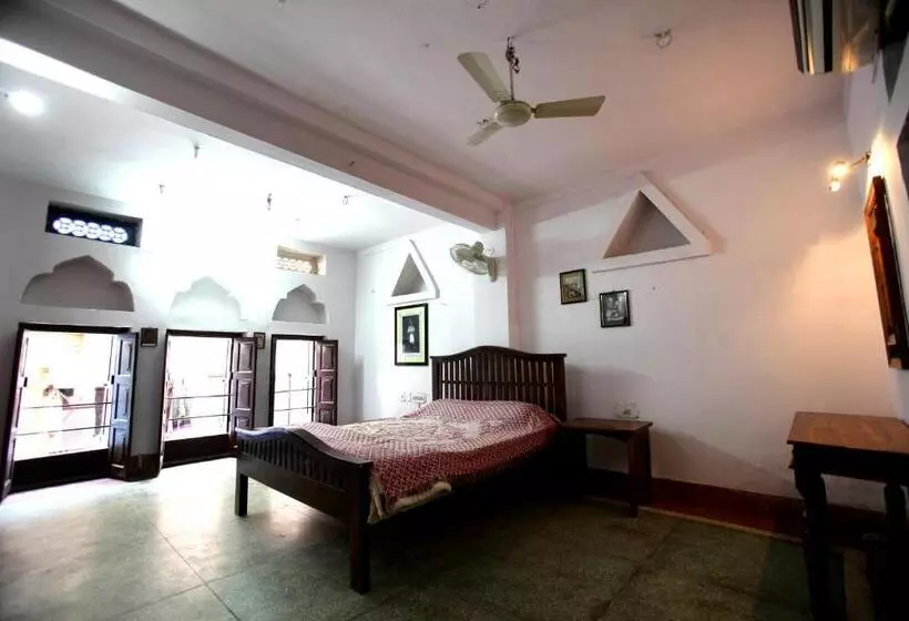 Fotos del hotel Kings Retreat Jodhpur:  21