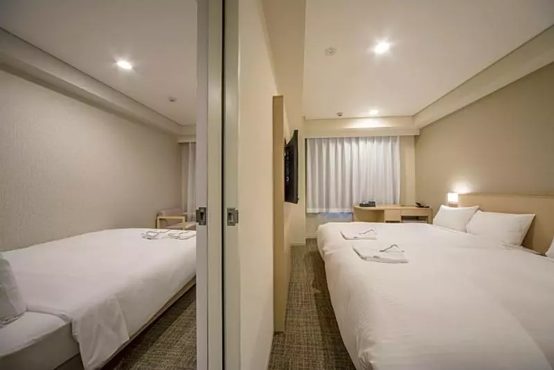 Sotetsu Fresa Inn Kyotohachijoguchi