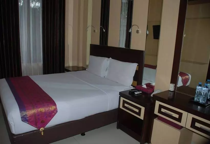 Fotos del hotel Latief Inn:  2