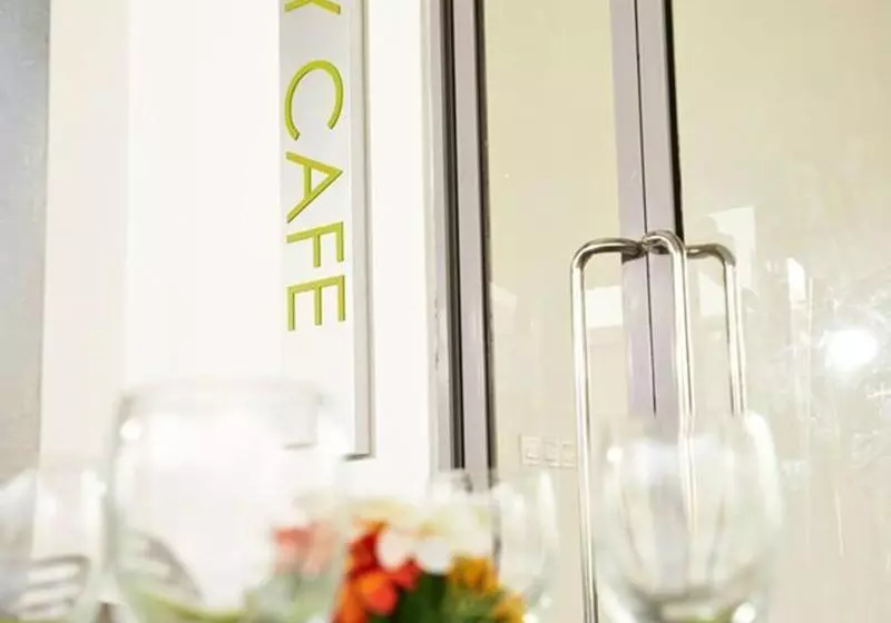 Fotos del hotel The Signature Hotel & Serviced Suites Kuala Lumpur:  5