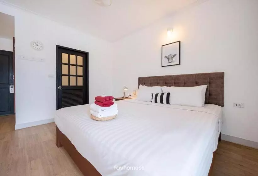 Fotos del hotel The Corner Lodge:  21