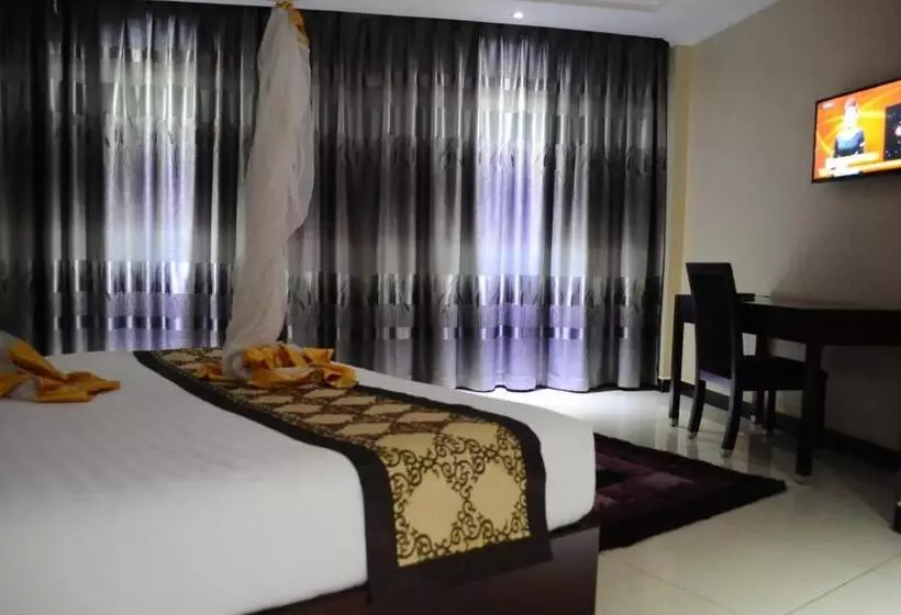 Fotos del hotel Namayiba Park:  13