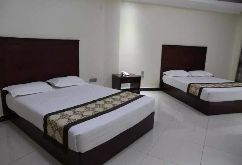 Fotos del hotel Namayiba Park:  15
