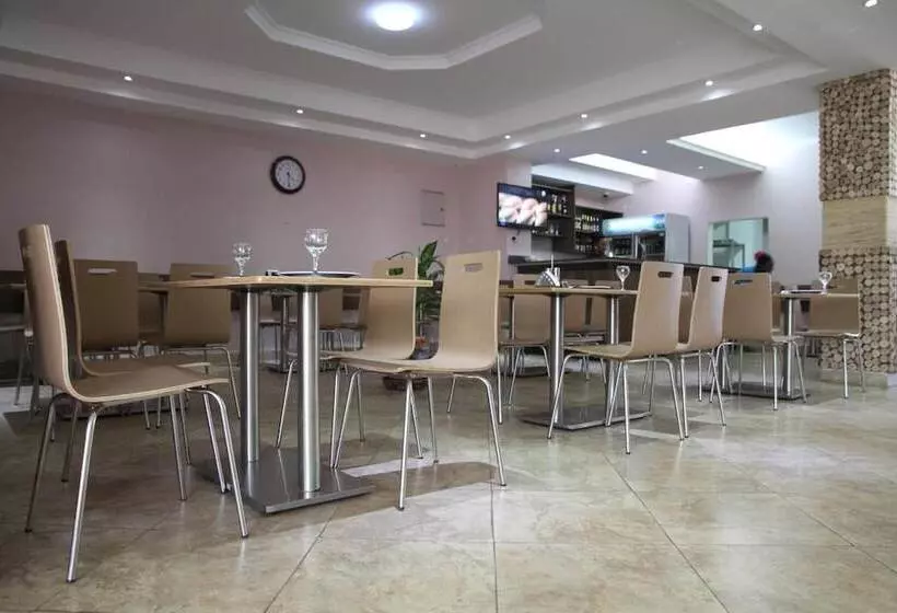 Fotos del hotel Namayiba Park:  10
