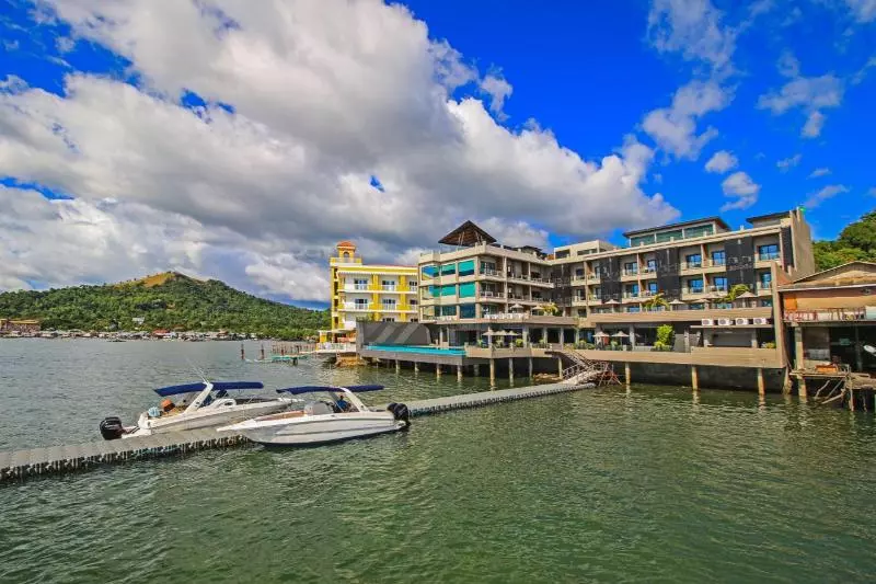Fotos del hotel Two Seasons Coron Bayside:  10