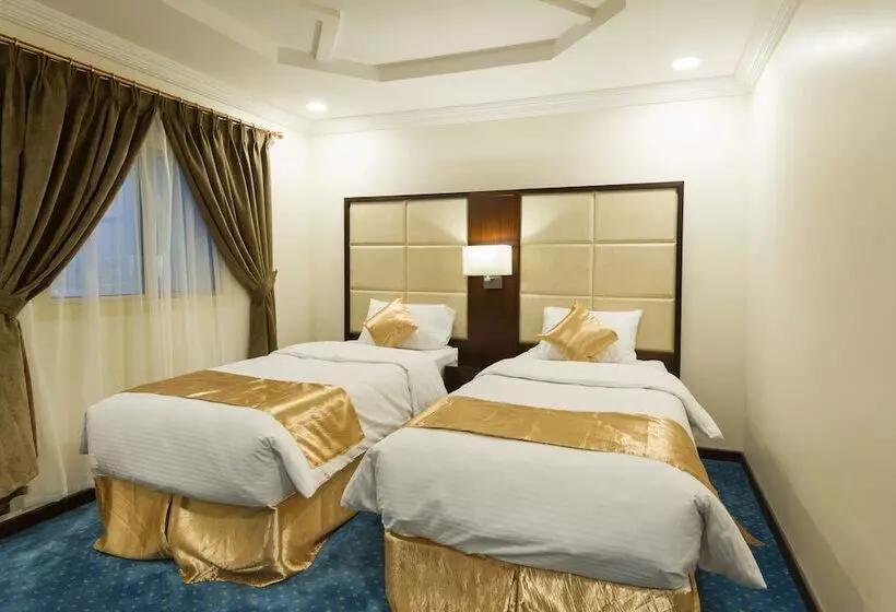 Fotos del hotel Laten Suites:  15