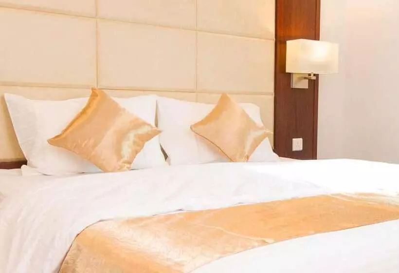 Fotos del hotel Laten Suites:  16