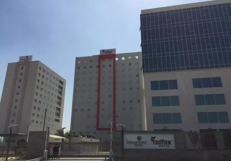 Red Fox Hotel, Sector 60, Gurugram