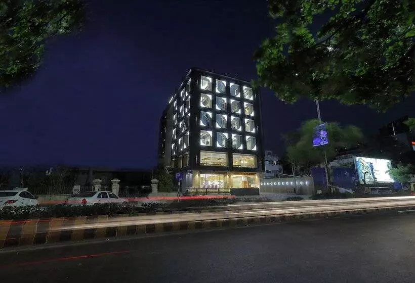 Silver Heights