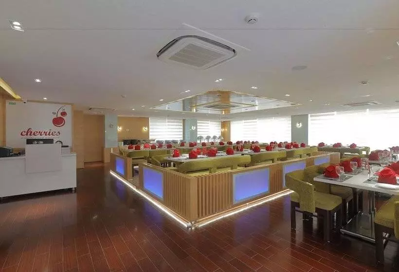 Fotos del hotel Silver Heights:  4