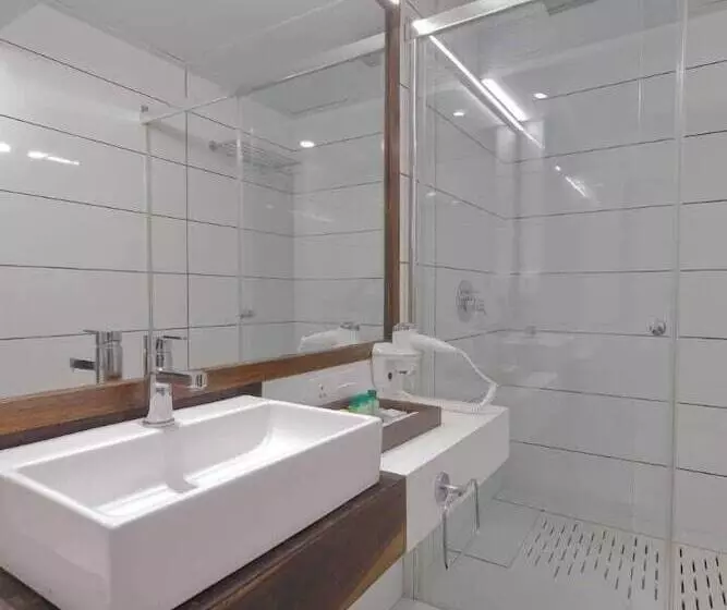Fotos del hotel Silver Heights:  6