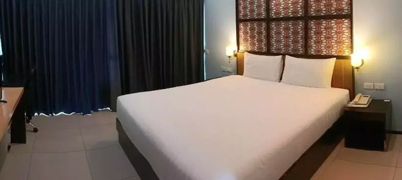 Fotos del hotel Phuket Chinoinnshaplus Certified:  13