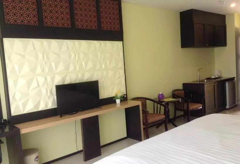 Fotos del hotel Phuket Chinoinnshaplus Certified:  19