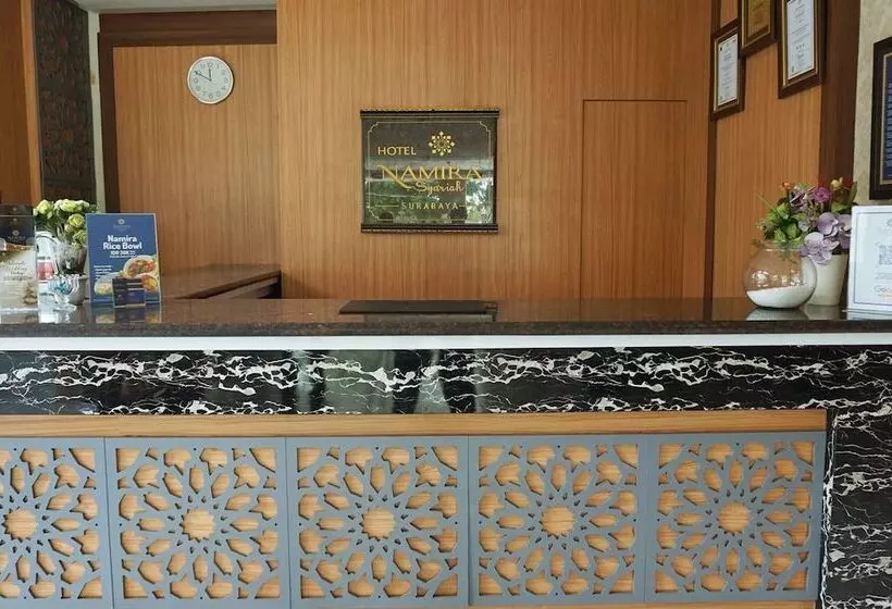 Fotos del hotel Namira  Surabaya:  3