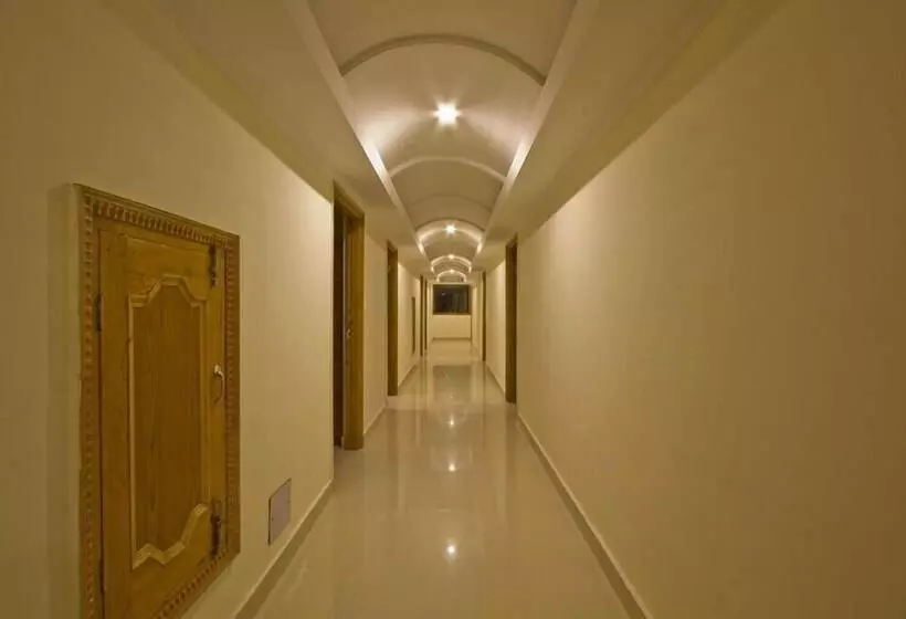 Fotos del hotel The Paramount Inn:  3