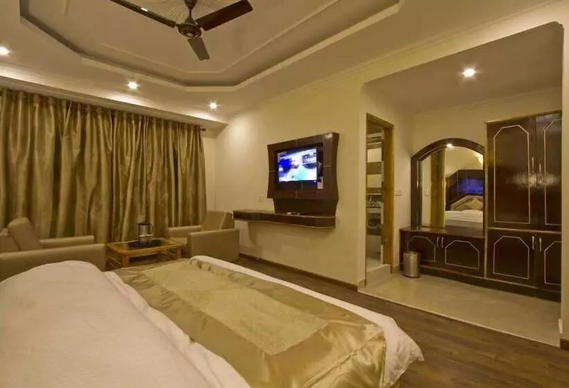 Fotos del hotel The Paramount Inn:  13