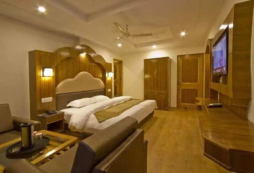 Fotos del hotel The Paramount Inn:  9