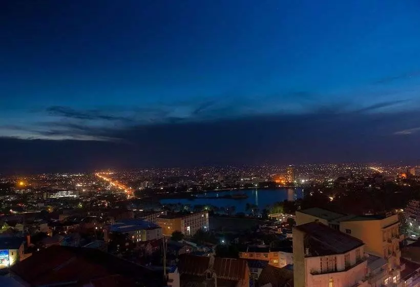 Fotos del hotel Grand Hôtel Urban:  7
